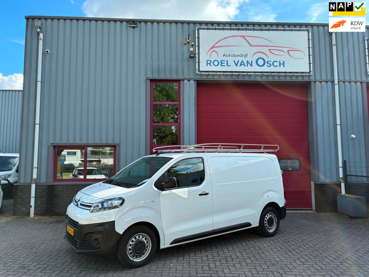 Citroën Jumpy - 2.0 BlueHDI 120 M Club Imperiaal Trekhaak 2500Kg trekgewicht - AutoWereld.nl