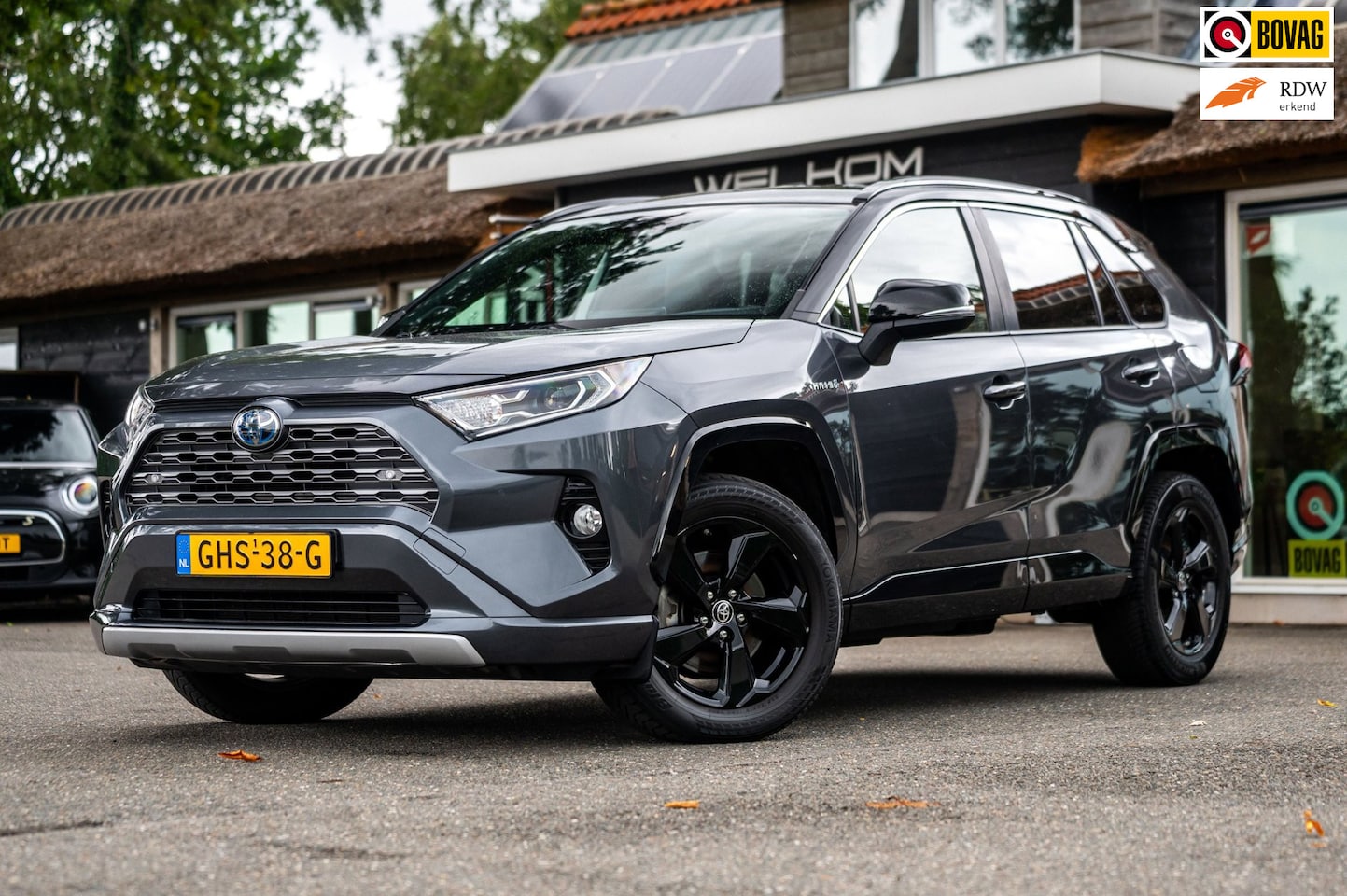 Toyota RAV4 - 2.5 Hybrid Style AWD I Camera I JBL I Half Leder I Adaptive Cruise I Stoelverwarming I Car - AutoWereld.nl