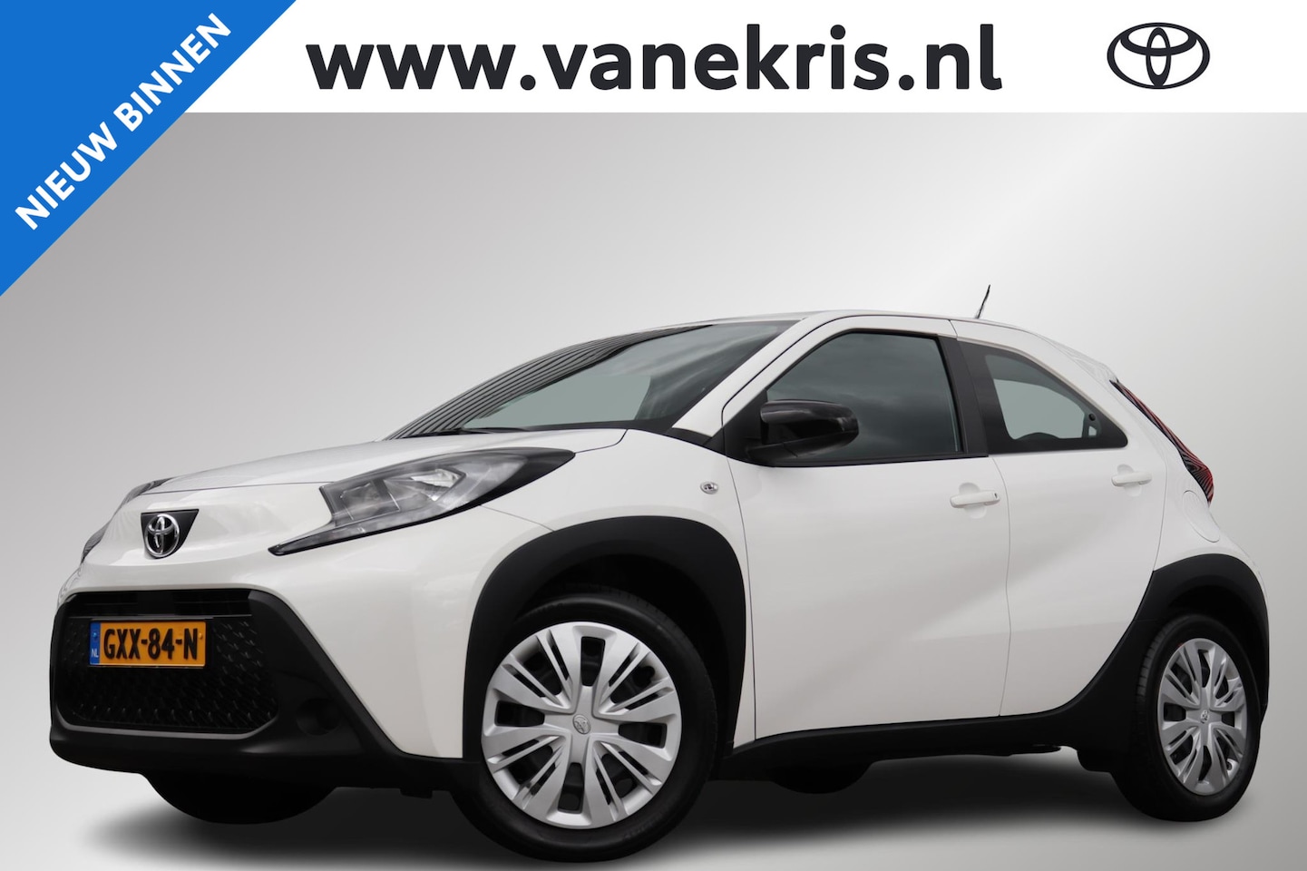 Toyota Aygo X - 1.0 VVT-i S-CVT play 1.0 VVT-i S-CVT Play, 1e eigenaar, Apple Carplay/Android Auto, Cruise control, Parkeercame - AutoWereld.nl
