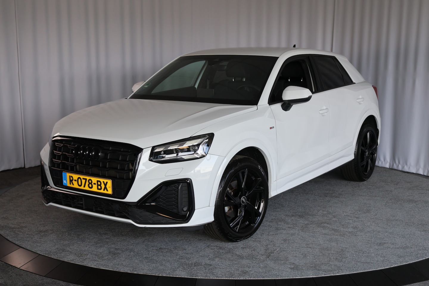 Audi Q2 - 35 TFSI S edition 35 TFSI S Edition, Virtual cockpit, Carplay, sfeerverl. Matrix! NAP! - AutoWereld.nl