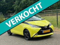 Toyota Aygo - 1.0 VVT-i x-cite /Camera/Airco/
