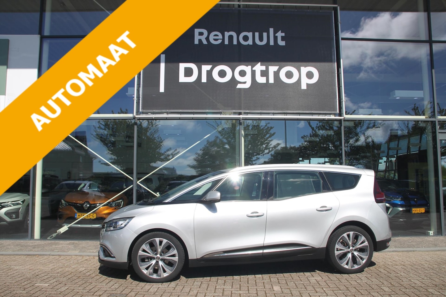 Renault Grand Scénic - 140PK-INTENS-AUTOM-86DKM-NAVI-CAMERA-TREKH-7 ZITS- - AutoWereld.nl