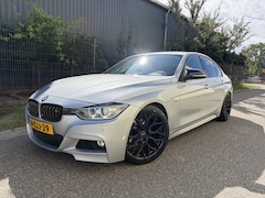 BMW 3-serie - 316i Executive Sport / AUTOMAAT / M-PAKKET / NAVI / 135dkm NAP