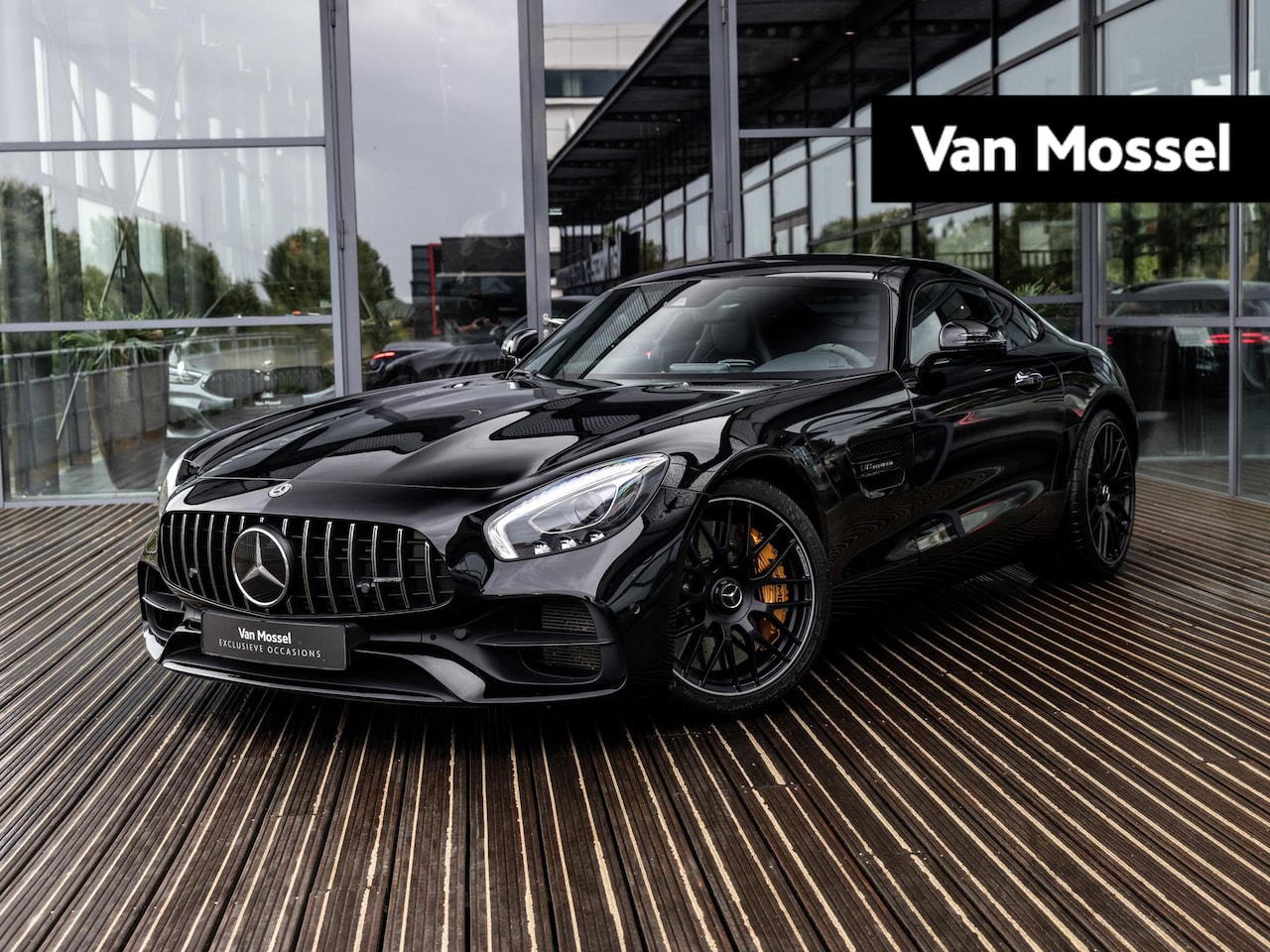Mercedes-Benz AMG GT - 4.0 S | AMG PERFORMANCE STOELEN | AMG PERFORMANCE UITLAAT | KERAMISCH | PANORAMADAK | STOE - AutoWereld.nl