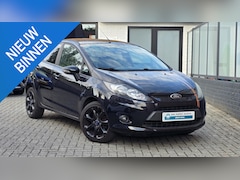 Ford Fiesta - 1.25 Trend 82pk Black Edition Airco, Winterpack, 5drs, 16" Lichtmetaal