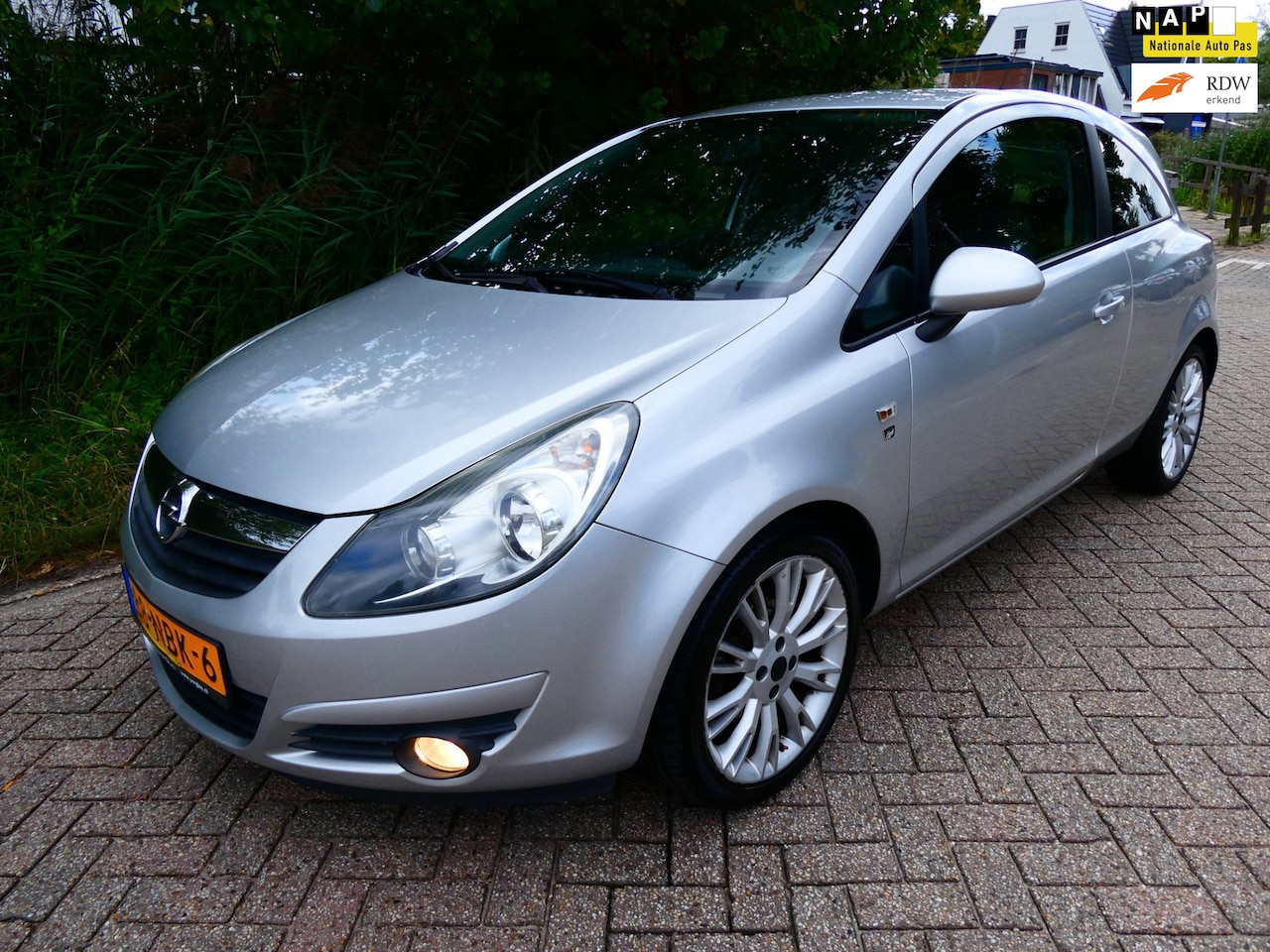 Opel Corsa - 1.2-16V 86pk 3-deurs 4-Cilinder Airco Historie LMV Zuinig - AutoWereld.nl