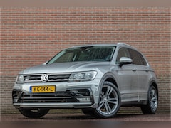 Volkswagen Tiguan - 1.4 TSI Connected Series, 63.000km NAP, R-Line, Carplay, Lane Assist, PDC, Navigatie, DAB+