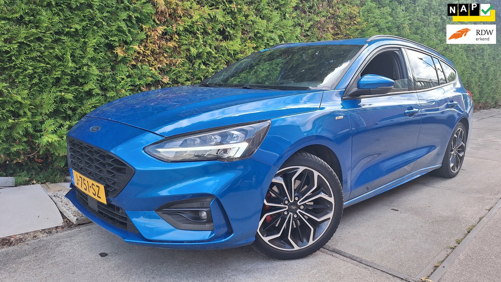 Ford Focus Wagon - 1.0 EcoBoost ST Line Business 1.0 EcoBoost ST Line Business - AutoWereld.nl