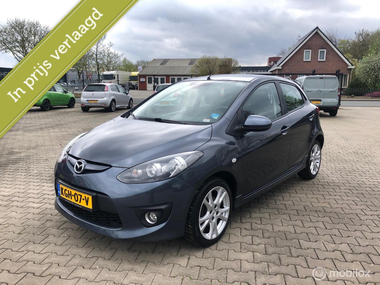 Mazda 2 - 1.3 TS SPORT AIRCO ELL PAKK LMV - AutoWereld.nl