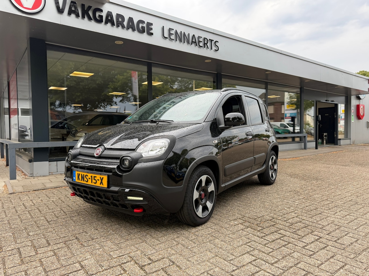 Fiat Panda - 1.0 Hybrid Cross 1.0 Hybrid Cross, Rijklaarprijs / 12 mnd Bovag garantie - AutoWereld.nl
