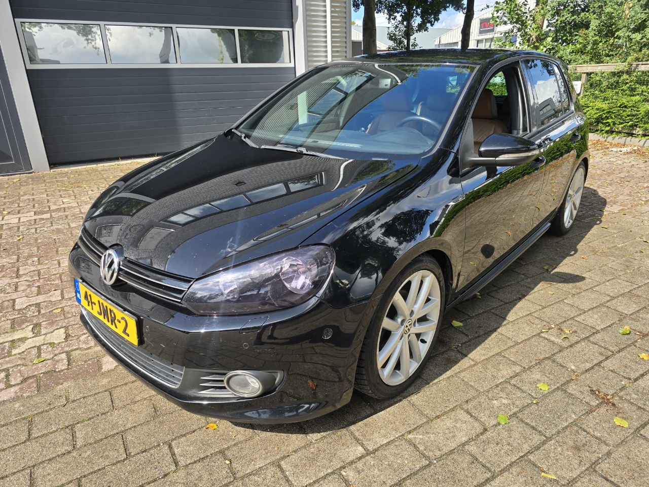 Volkswagen Golf - 1.4 TSI R UITVOERING DSG LEER - AutoWereld.nl