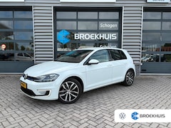 Volkswagen e-Golf - 136 pk | SoH 89, 82% | Climatronic | Navigatie | Parkeersensoren | ACC |