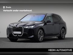 BMW iX - xDrive60 112 kWh | M Sportpakket Pro | Achterasbesturing | Glazen panoramadak Sky Lounge |