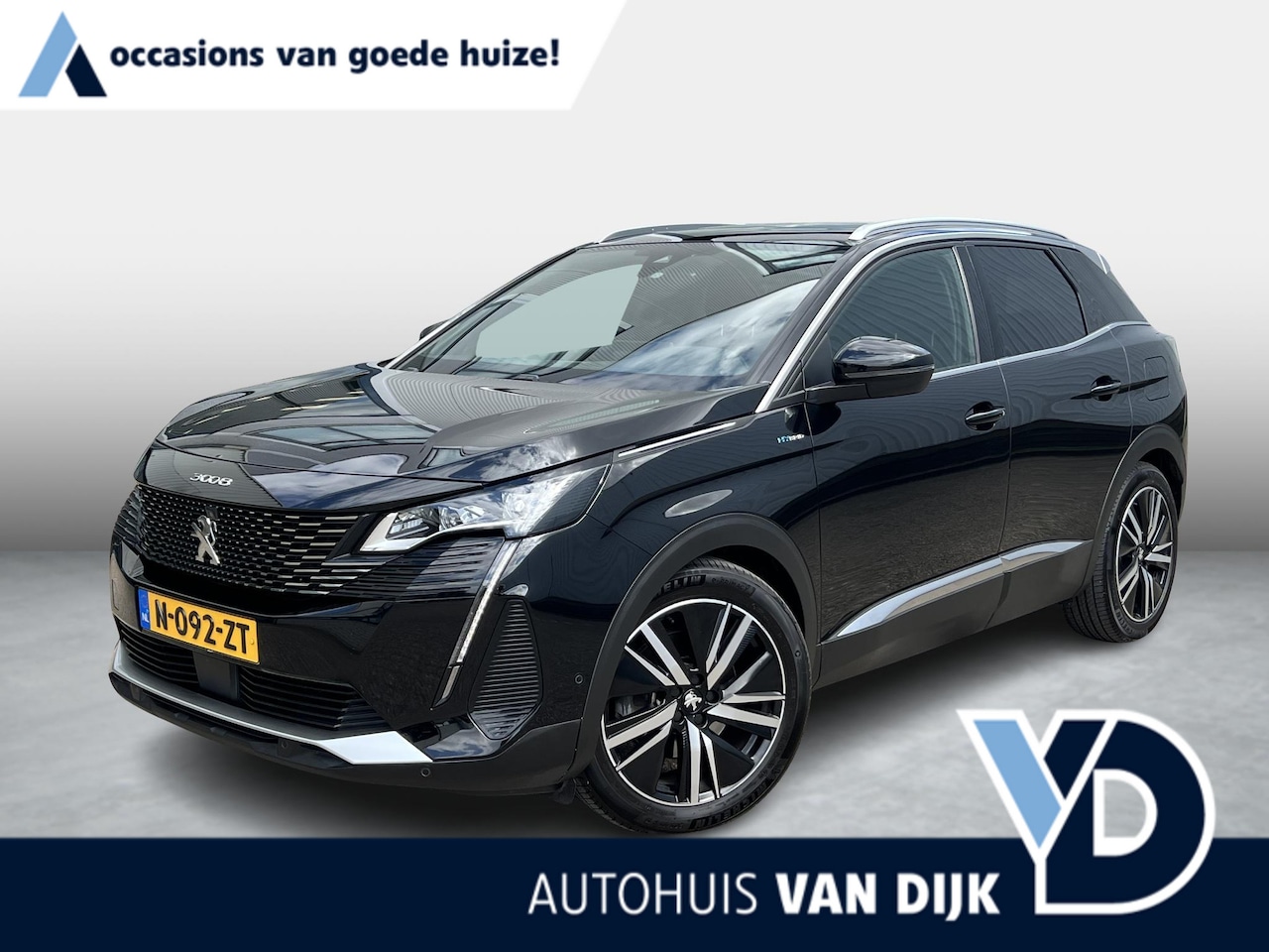 Peugeot 3008 - 1.6 HYbrid 225 GT 360 Camera / Panoramadak / FOCAL / Trekhaak - AutoWereld.nl