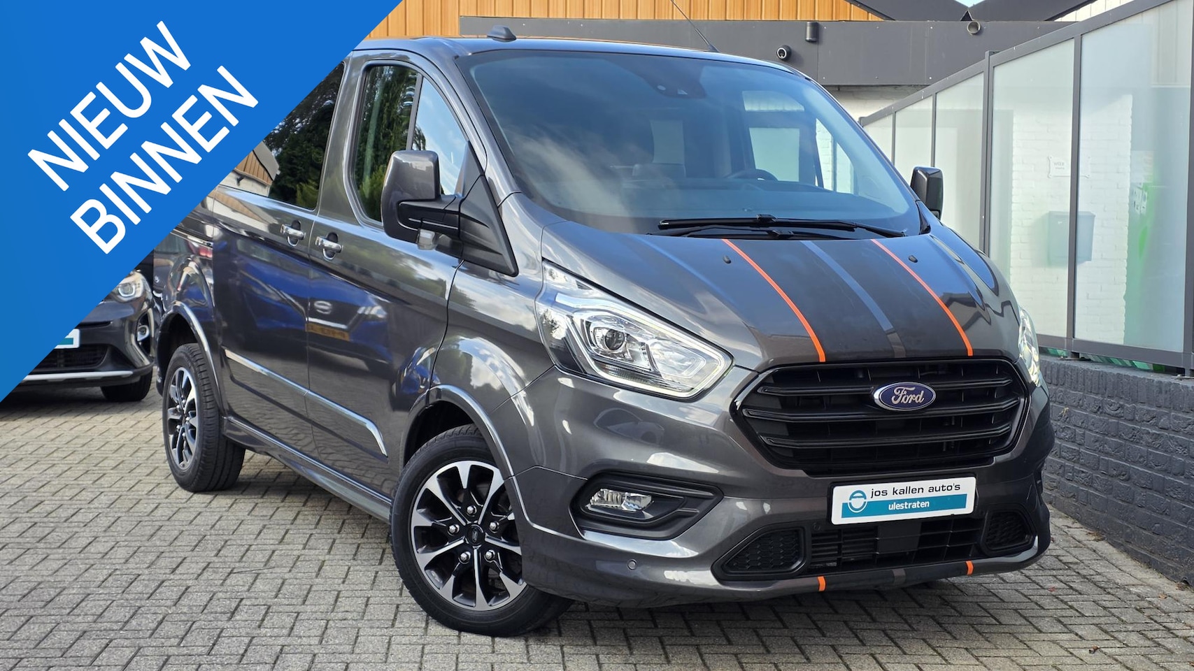 Ford Transit Custom - 320 2.0 TDCI L1H1 Sport DC 185pk Automaat, Dubbel Cabine, 2 x schuifdeur, Bi-Xenon, Camera - AutoWereld.nl