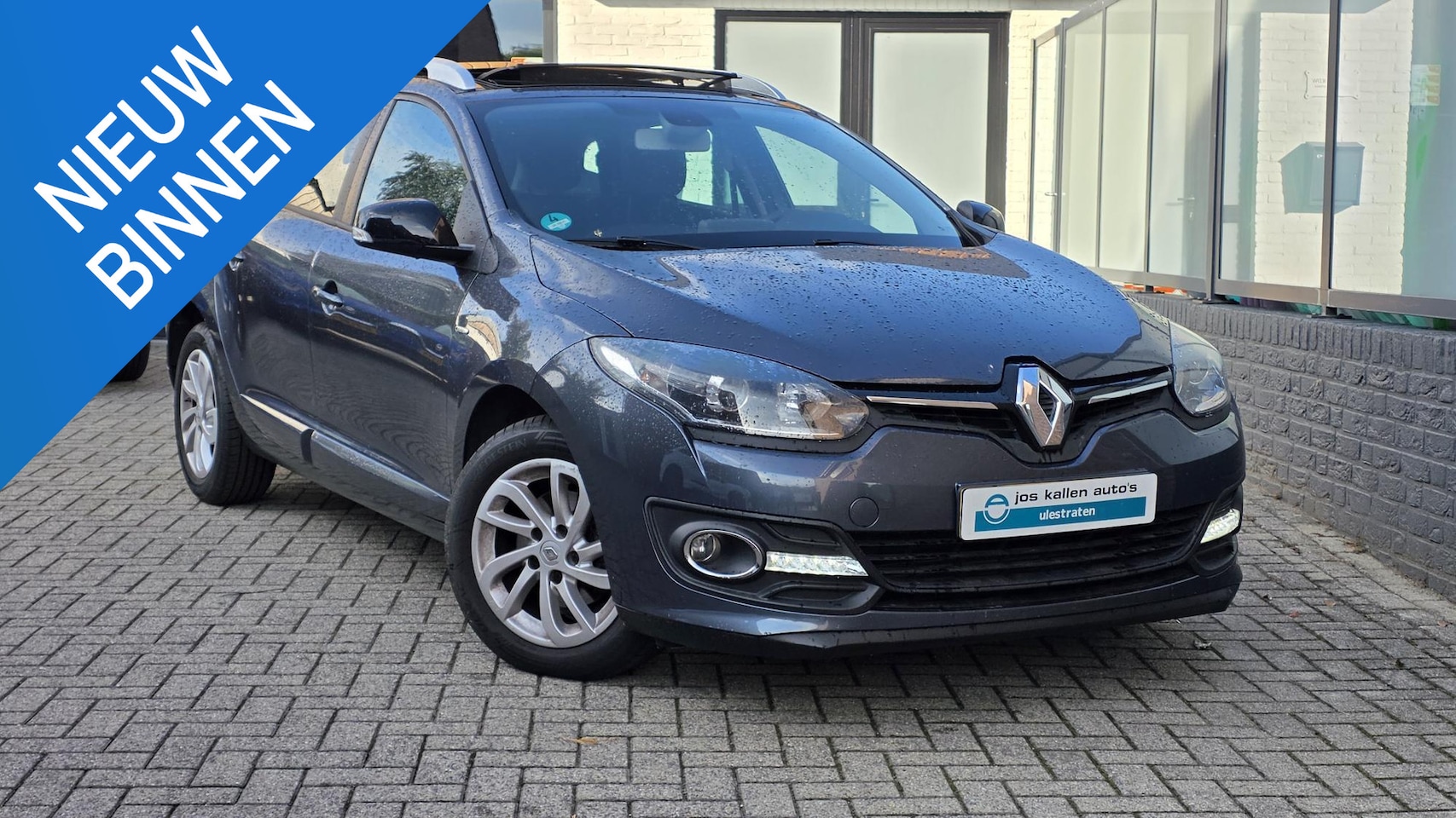 Renault Mégane Estate - 1.2 TCe Limited 101pk Navigatie, Panoramadak, Cruise, Pdc, 16"Lichtmetaal - AutoWereld.nl