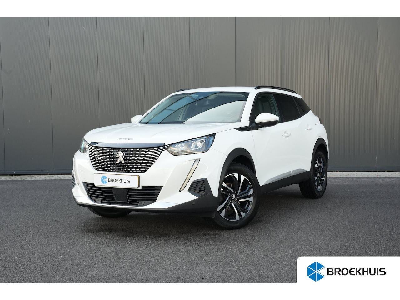 Peugeot 2008 - 1.2 131pk PureTech Blue Lease Allure | 360 Camera | Carplay | Adaptive Cruise | 17" | - AutoWereld.nl