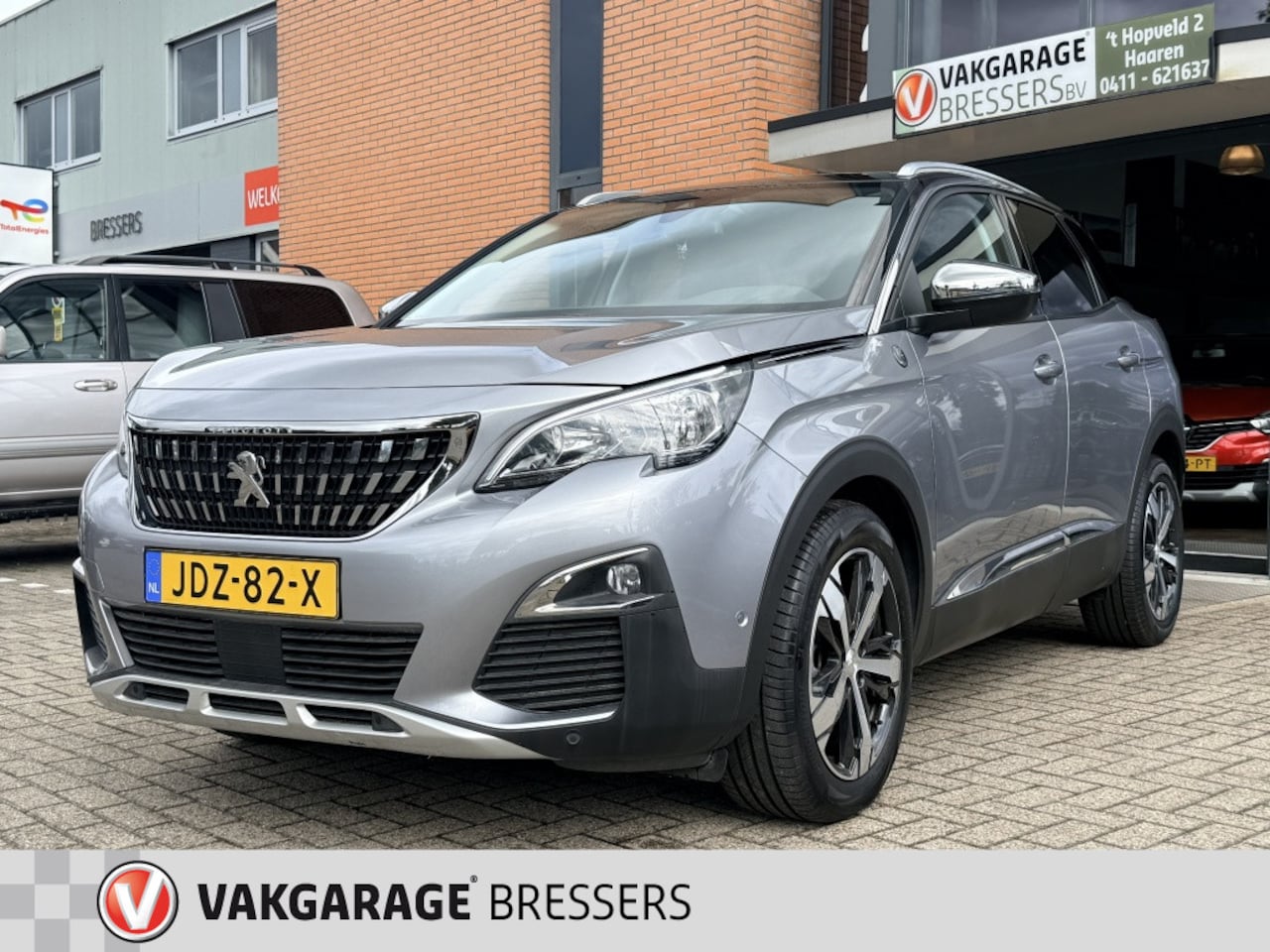 Peugeot 3008 - 1.2 PureTech 130 Crossway / Allure - AutoWereld.nl