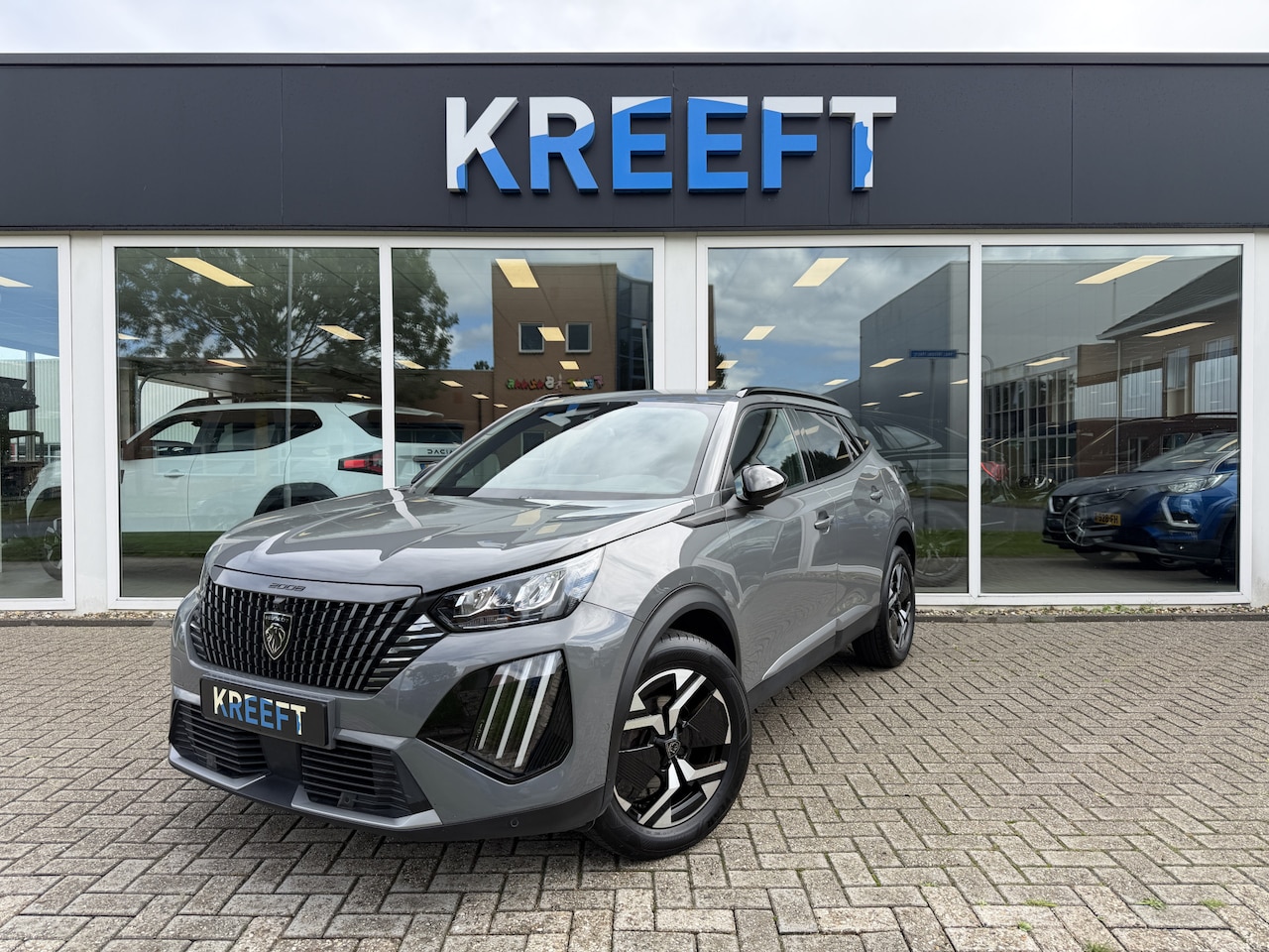 Peugeot 2008 - 1.2 PureTech Allure Pack Metallic | Camera - AutoWereld.nl