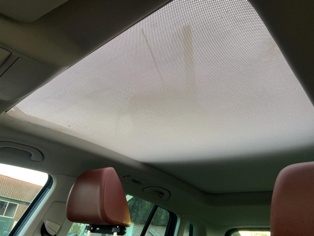 Volkswagen Tiguan - SPORTenSTYLE  Donkerbruin Leer   Panorama schuifkanteldak  Trekhaak
