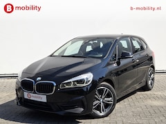 BMW 2-serie Active Tourer - 225xe PHEV Hybride High Executive Sportline SOH 90% Head-Up | Sportstoelen | Stoelverwarmi