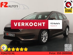 Ford Focus Wagon - 1.0 Trend - Navigatie - Parkeersensoren - Airconditioning