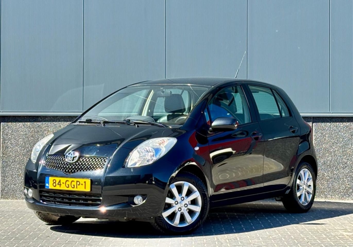 Toyota Yaris - 1.3 VVTi Executive Airco | 5-deurs | NAP - AutoWereld.nl