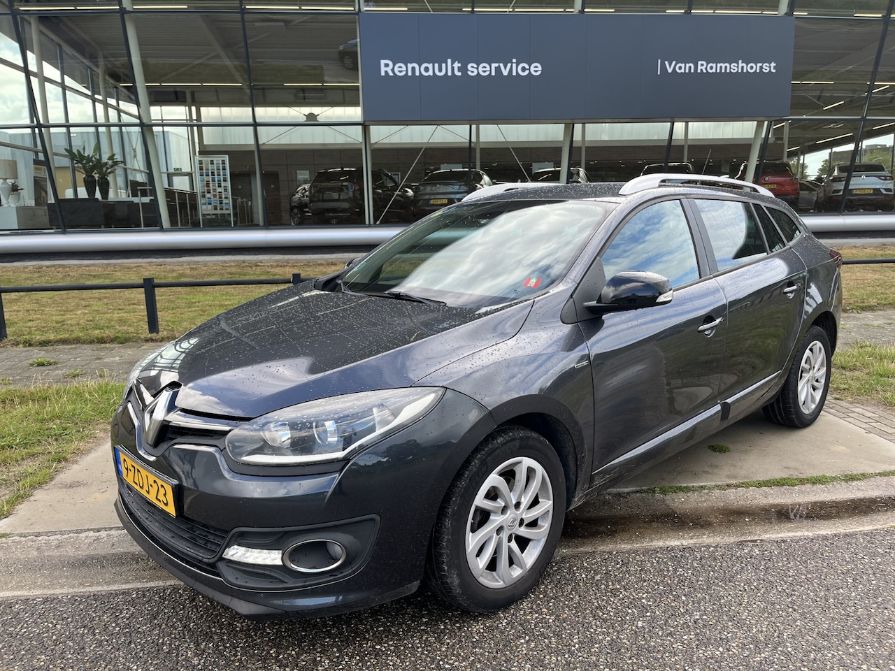 Renault Mégane Estate - 1.5 dCi Limited 1.5 dCi Limited / - AutoWereld.nl
