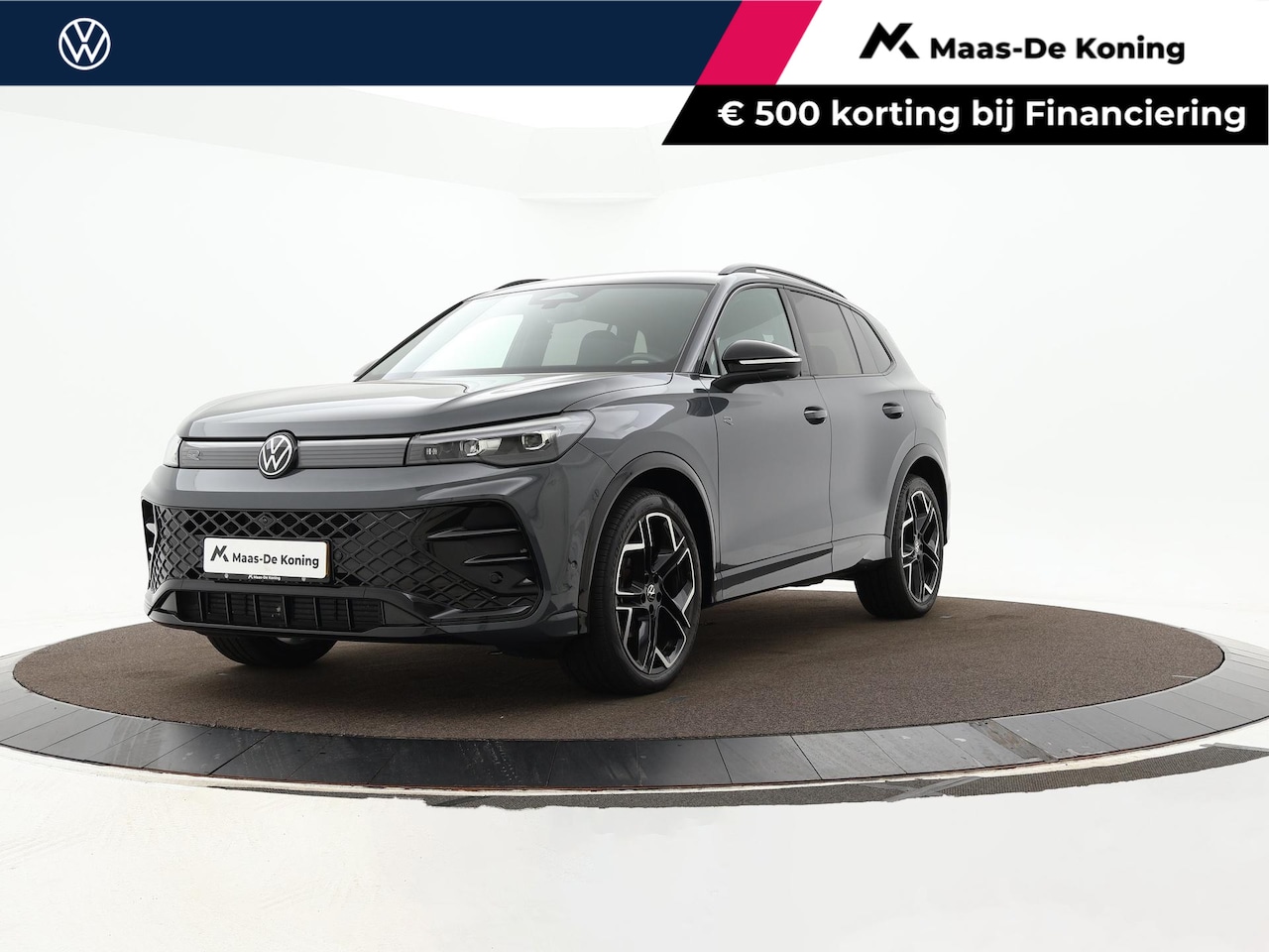 Volkswagen Tiguan - 1.5 eTSI 150pk DSG R-Line Edition · 360 Camera · Apple/Android Car Play · Sfeerverlichting - AutoWereld.nl