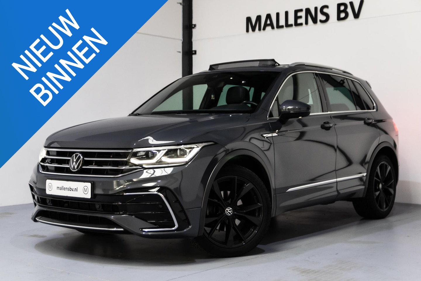 Volkswagen Tiguan - 1.5 TSI R-Line Business+ RLINE/PANO/CARPLAY/NAP/DOLFIJNGRIJS/KEYLESS - AutoWereld.nl
