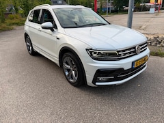 Volkswagen Tiguan - 1.5 TSI ACT Highline Business R EXPORT PRIJS KLEPSTOTER HOORBAAR