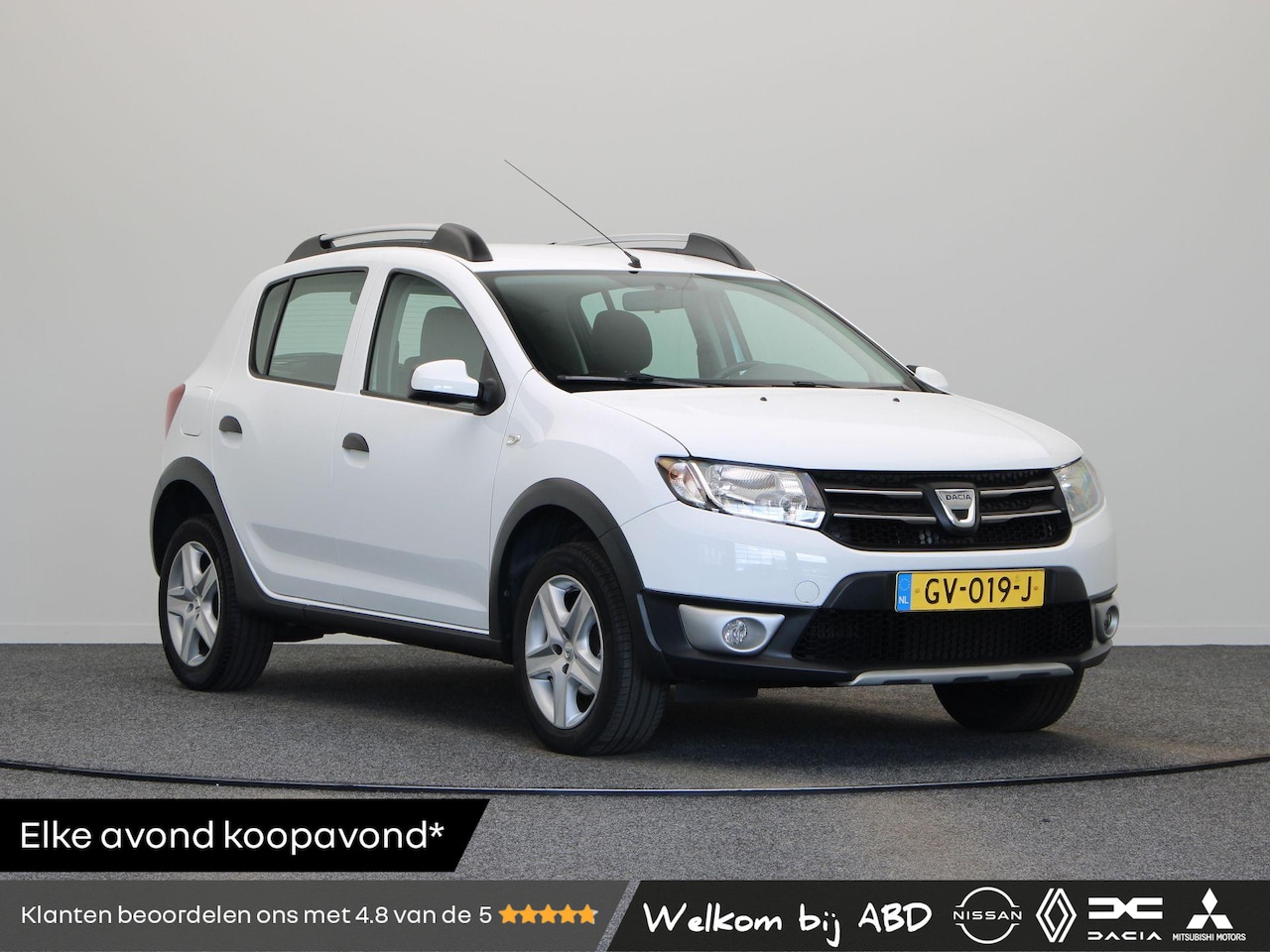 Dacia Sandero Stepway - 0.9 TCe Lauréate | Cruise Control | Airco | Licht metalen velgen | - AutoWereld.nl