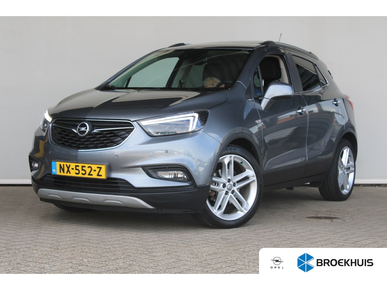 Opel Mokka X - 1.4 Turbo Innovation | Lederen bekleding | Trekhaak | Schuif-kanteldak | 19` lichtmetalen - AutoWereld.nl