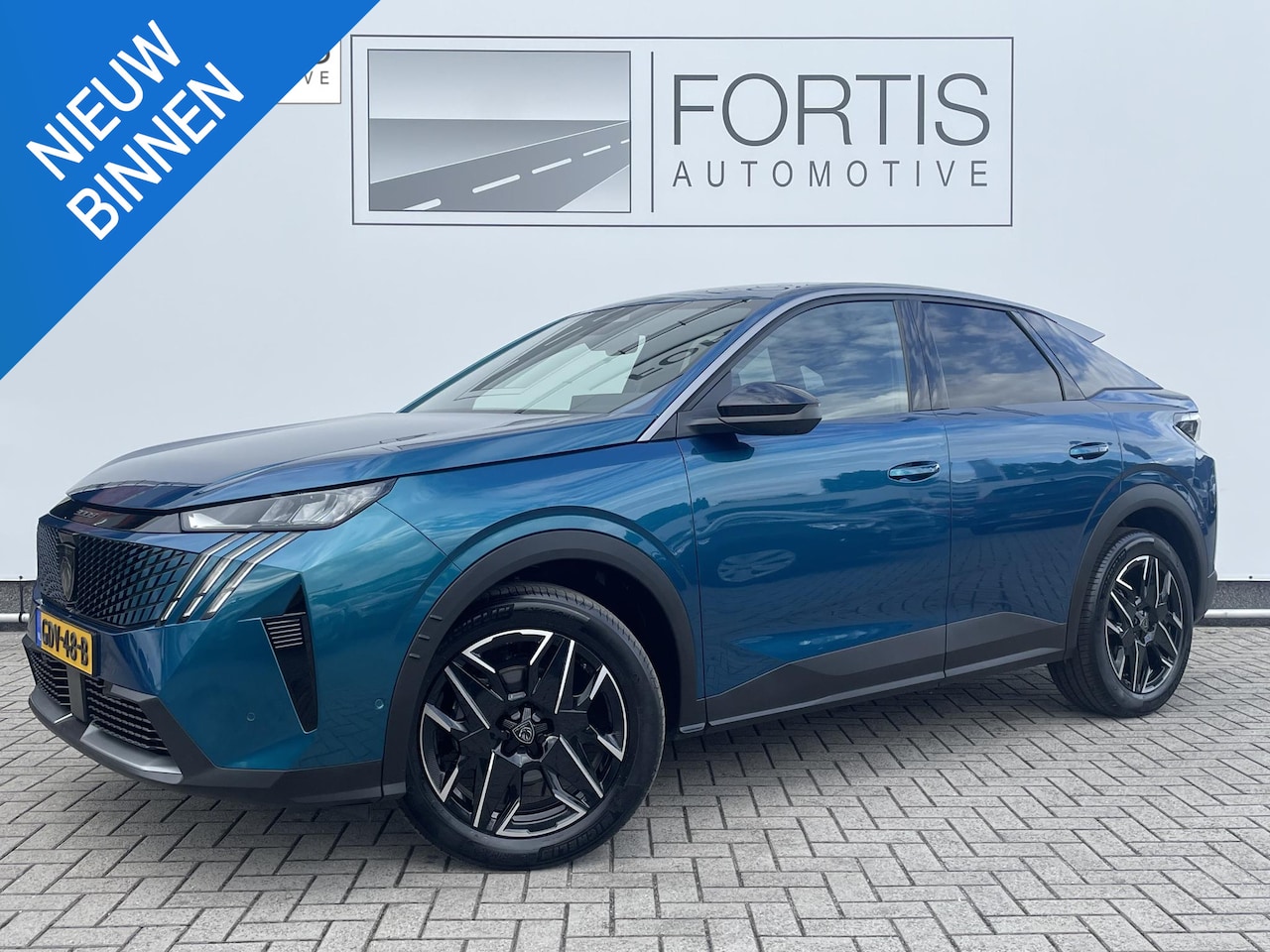 Peugeot 3008 - 1.2 Hybrid 136 Allure | NL-Auto| Nieuw Model| 360 Camera| - AutoWereld.nl