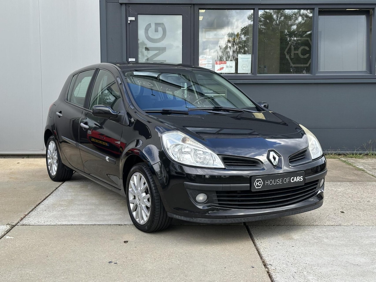 Renault Clio - 1.2 16V Collection 5-Deurs Airco Cruise NAP - AutoWereld.nl