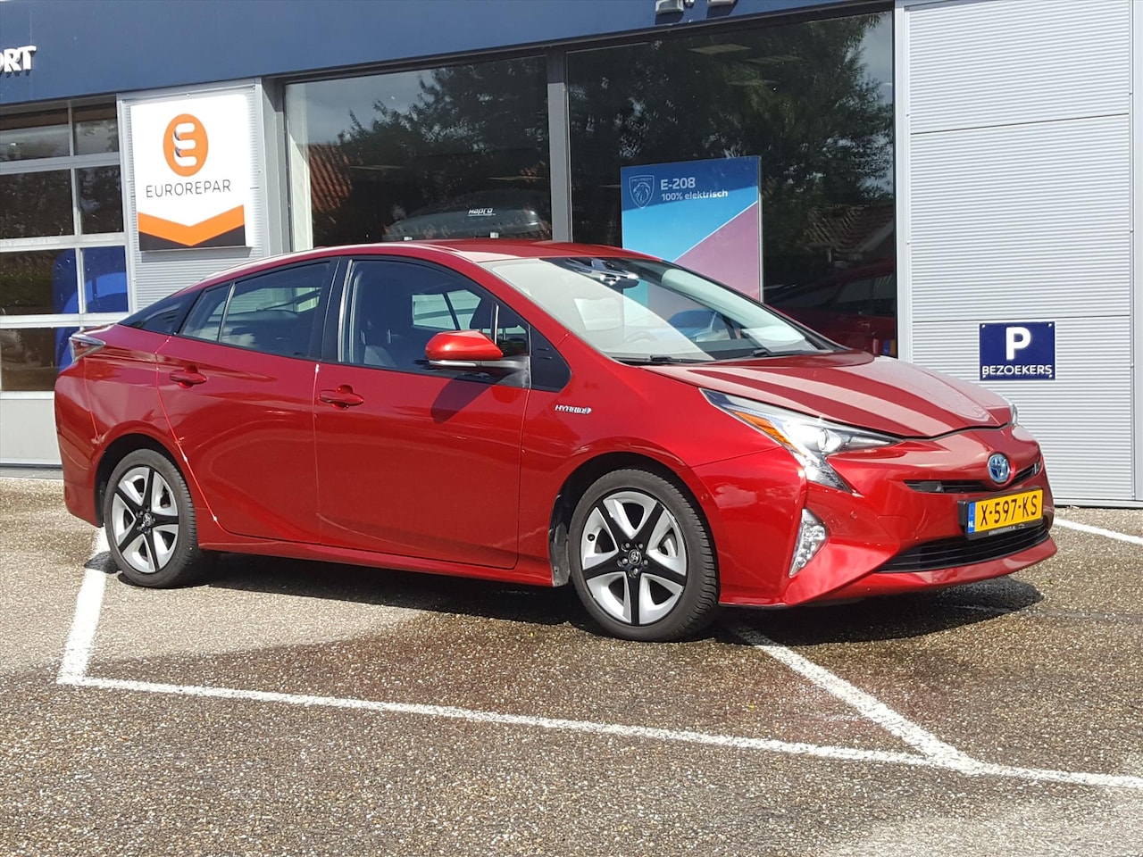 Toyota Prius - 1.8 Full Hybrid 122PK Aut Active | Navi | BT | Cruise & Climate Control | Camera achter | - AutoWereld.nl