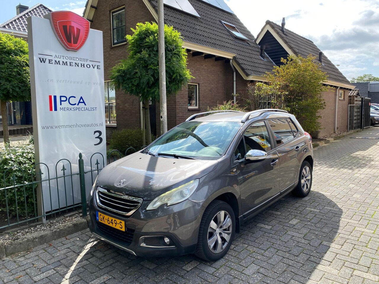 Peugeot 2008 - 1.2 PureTech Style 1.2 PureTech Style - AutoWereld.nl
