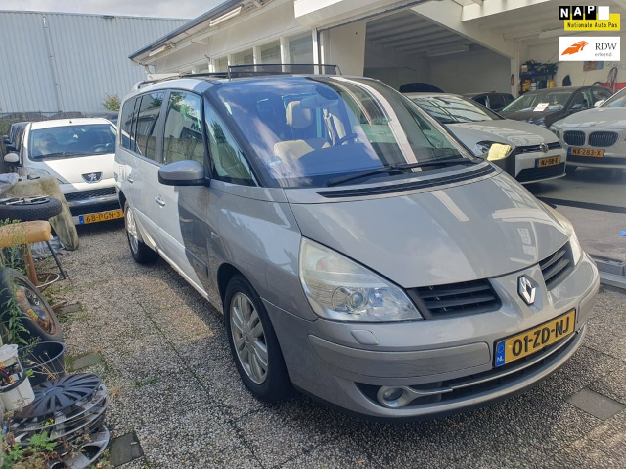Renault Grand Espace - 2.0T Initiale Automaat Panormadak - AutoWereld.nl