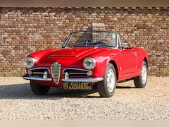 Alfa Romeo Giulia - 1600 Spider Veloce "Older restoration" "Older restoration" - It is said to have been done