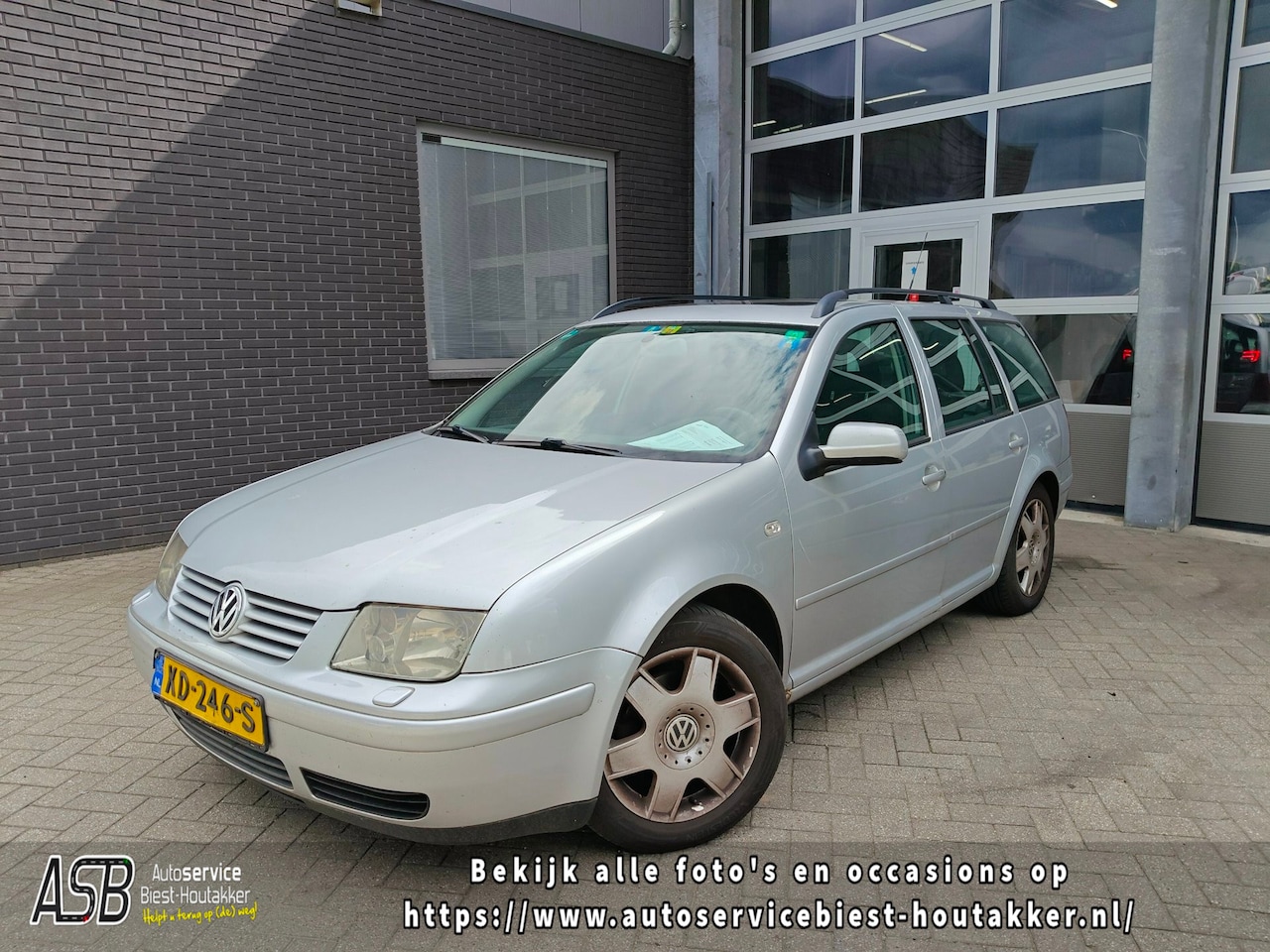 Volkswagen Bora - 1.9 TDI Highline 4Motion | 4WD| Export | Panoramadak | Trekhaak | Cruise | Stoelverwarming - AutoWereld.nl