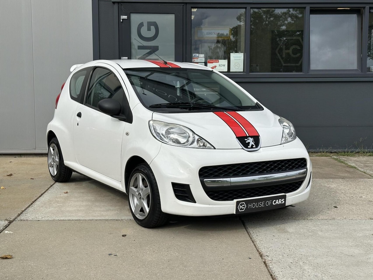 Peugeot 107 - 1.0 12V XR Lichtmetaal Radio/CD/AUX NAP - AutoWereld.nl