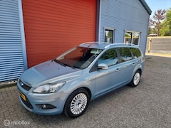Ford Focus Wagon - 1.6 Trend. Navi, Cruise, ECC, PDC, Trekhaak