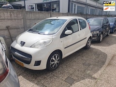 Peugeot 107 - 1.0-12V Millesim 200 Inruil Mogelijk met airco