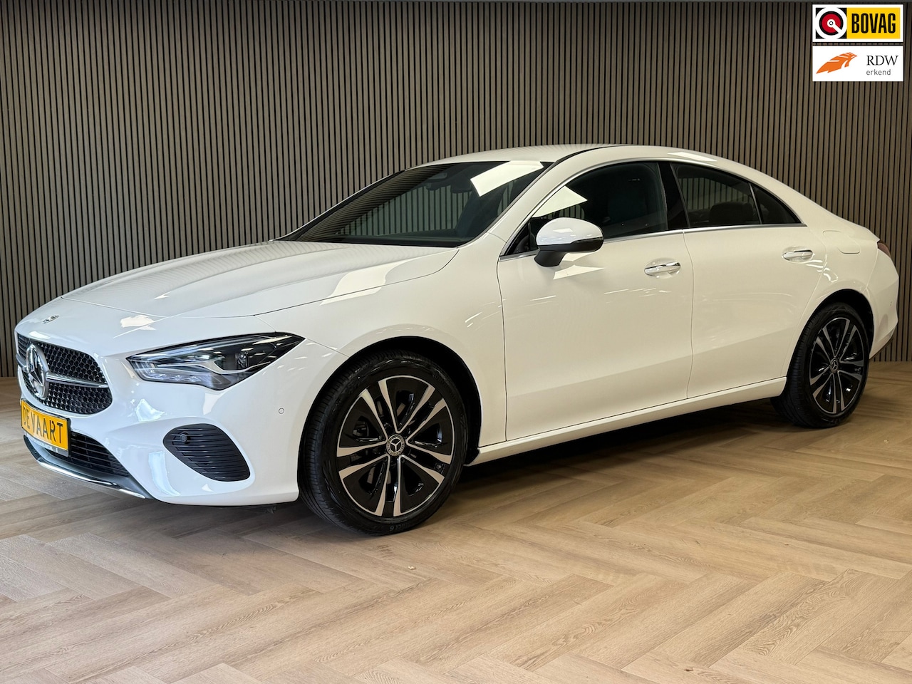 Mercedes-Benz CLA-Klasse - CLA 200 Star Edition Luxury Line NAVI LED CLIMATE CRUISE CONTROL CAM - AutoWereld.nl