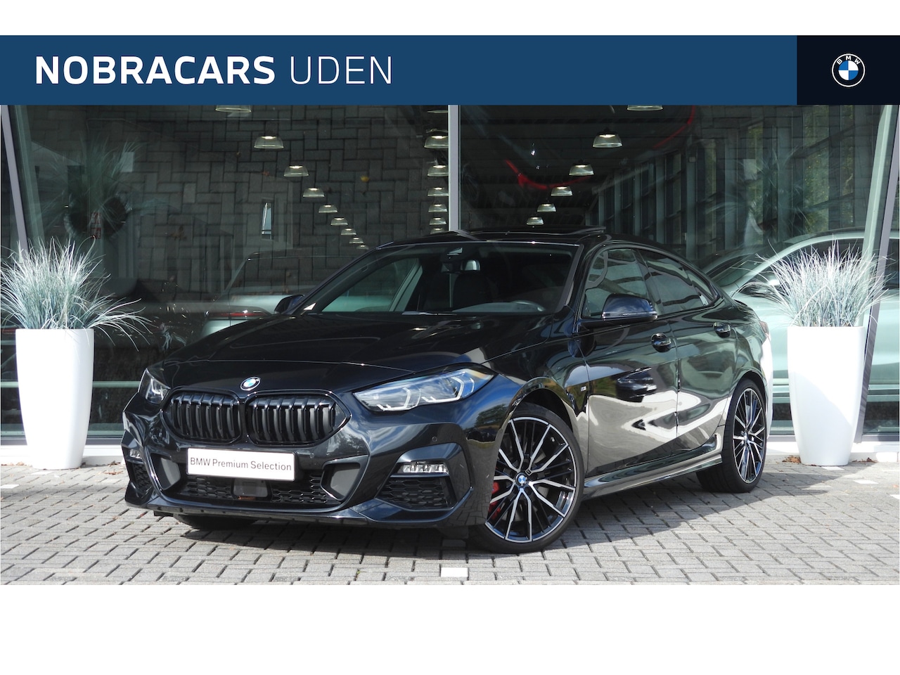 BMW 2-serie Gran Coupé - 218i M Sport Automaat / Panoramadak / Sportstoelen / Achteruitrijcamera / Comfort Access / - AutoWereld.nl