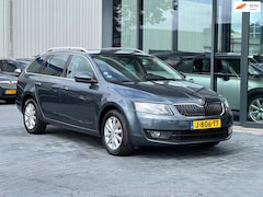 Skoda Octavia Combi - 1.2 TSI GREENTECH STYLE AIRCO NAVI LMV