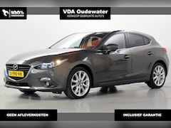 Mazda 3 - 3 2.0 120pk Automaat Exclusive-Line 18"