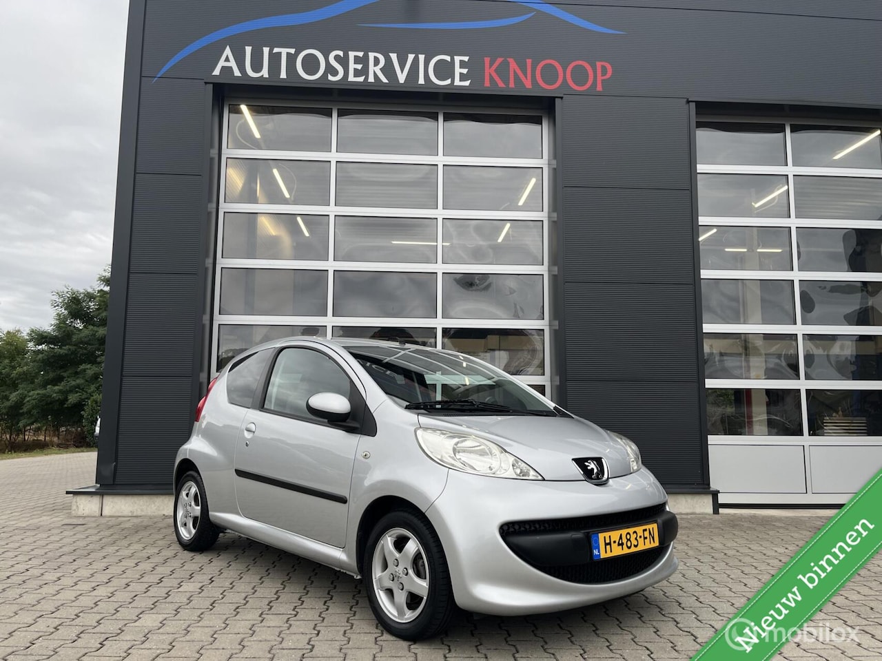 Peugeot 107 - 1.0-12V XR 1.0-12V XR - AutoWereld.nl