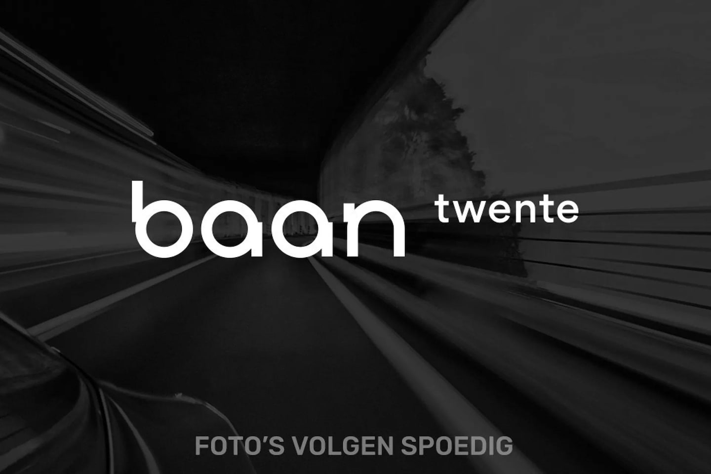 Mercedes-Benz A-klasse - 180 AMG Line | Panorama | 19 inch | Keyless | Augmented Reality - AutoWereld.nl