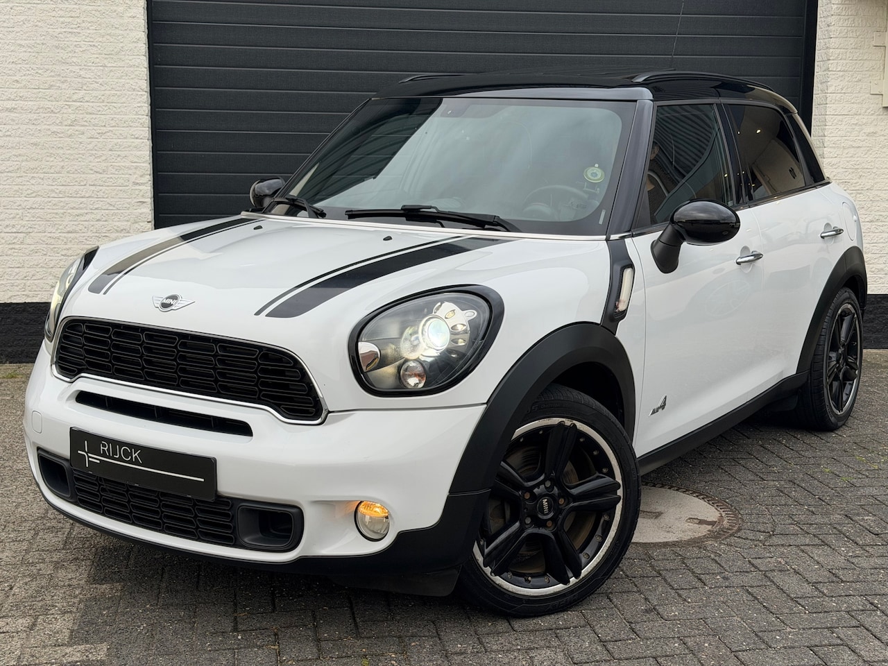 MINI Countryman - Mini 1.6 Cooper S ALL4 Chili Automaat | Pano | Leder | Navi | Trekhaak - AutoWereld.nl